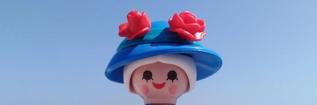 dinny8010's profile banner image