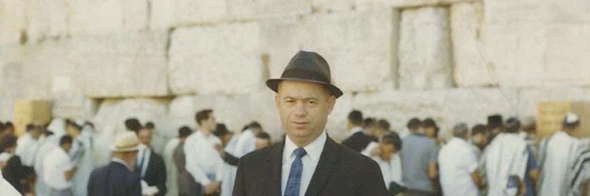 ZevWolfson's profile banner image