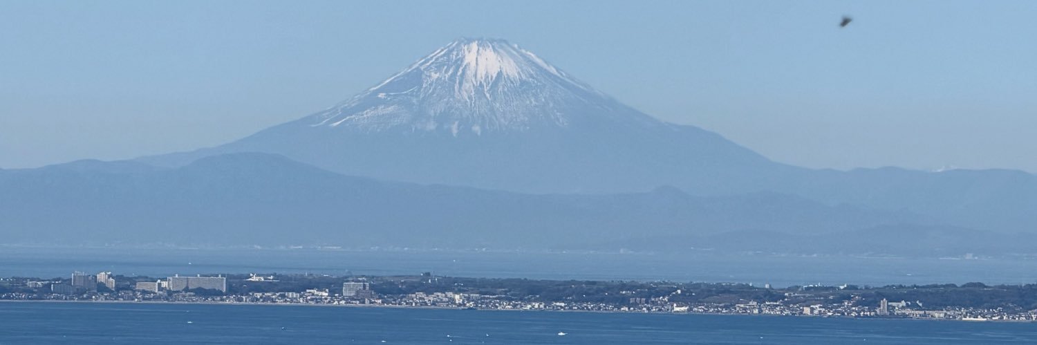 axzxs2001's profile banner image