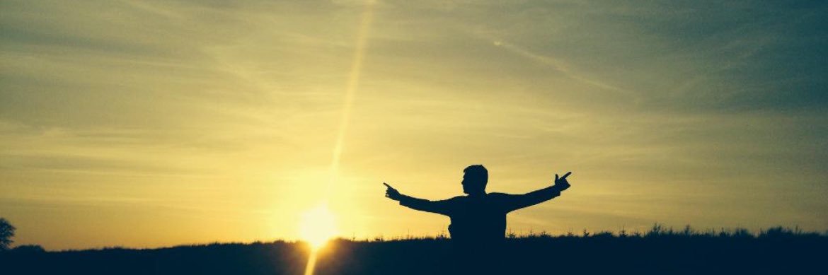 chicmenzies's profile banner image