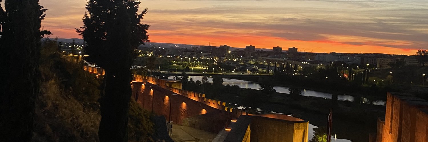 eChaconn's profile banner image