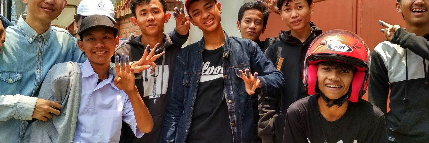 DFiksani's profile banner image
