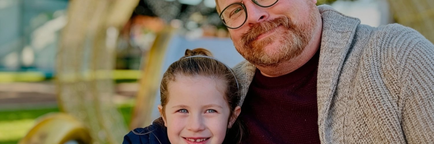 Beesaroni's profile banner image