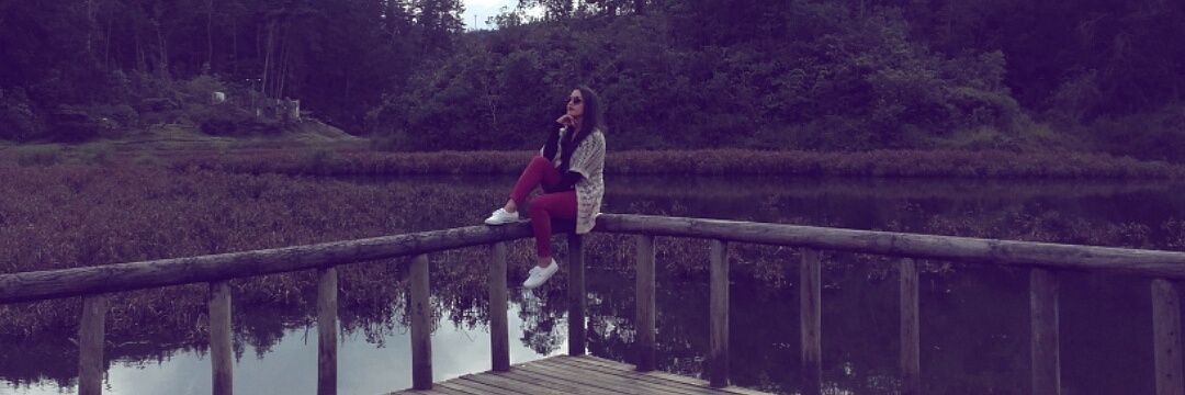 _LAURARESTREPO's profile banner image