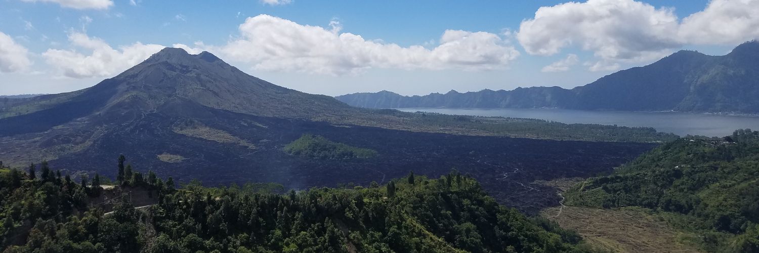 esotanisan's profile banner image
