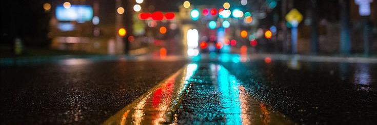 G banner