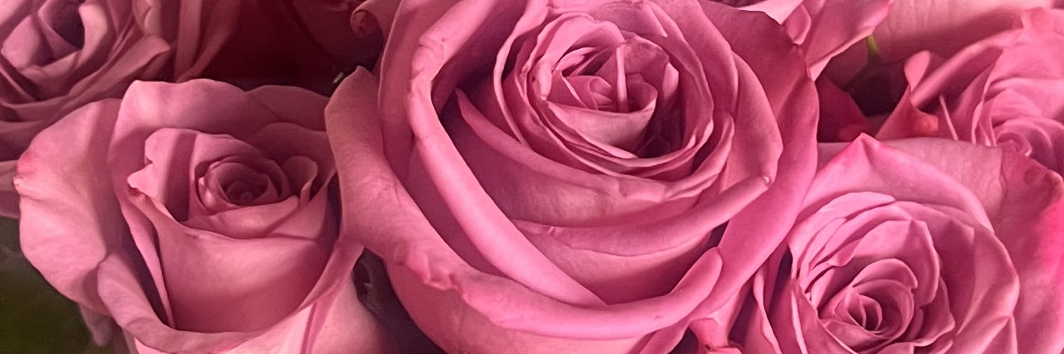 Jujucelleee's profile banner image