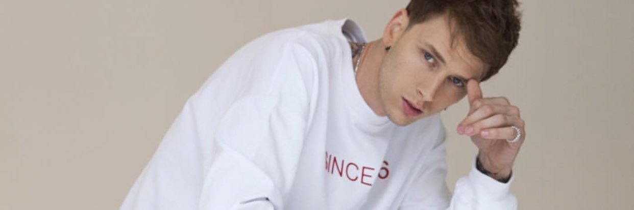 sayxrain's profile banner image