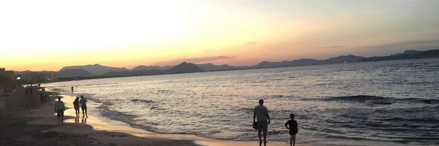 willyR26's profile banner image
