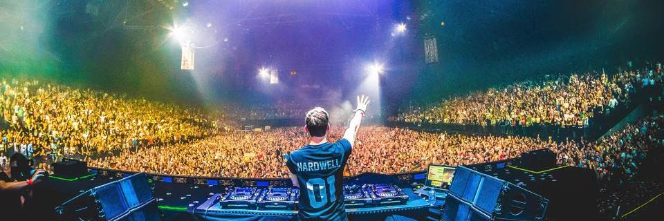 AdriaanaMB's profile banner image