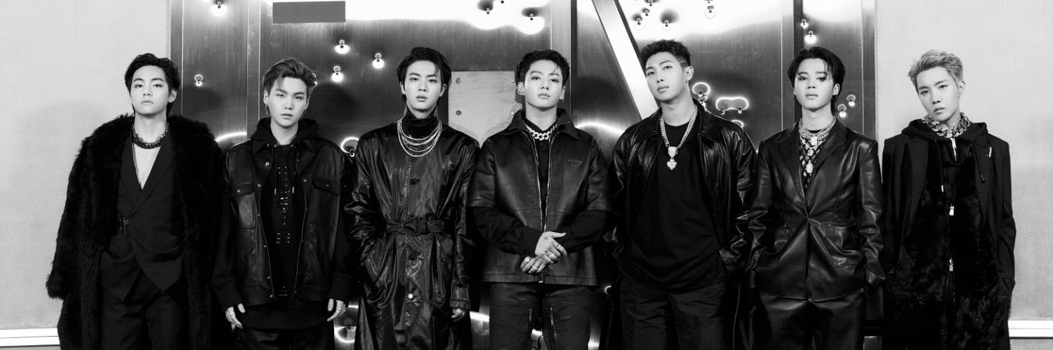 yipoonJ's profile banner image