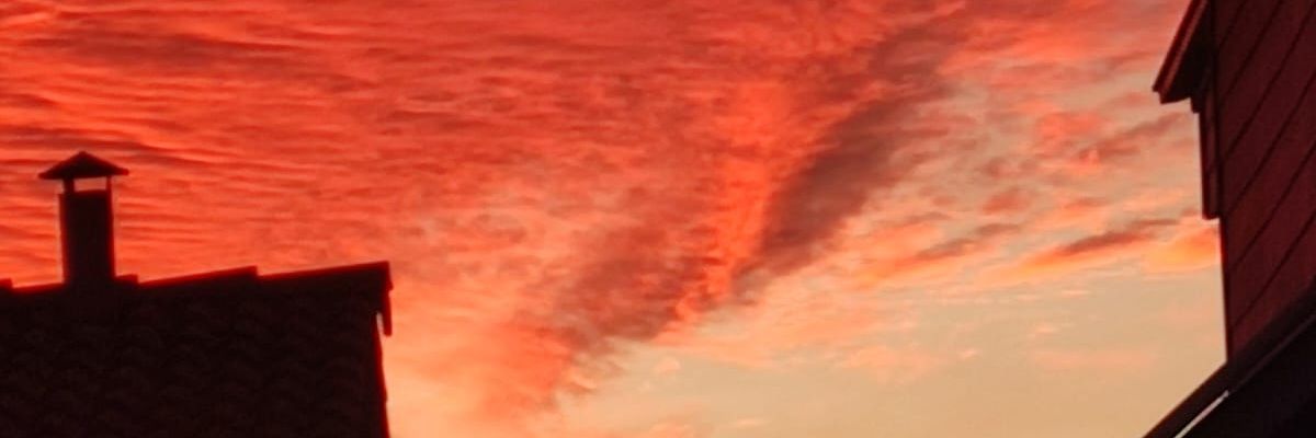 guorfen's profile banner image