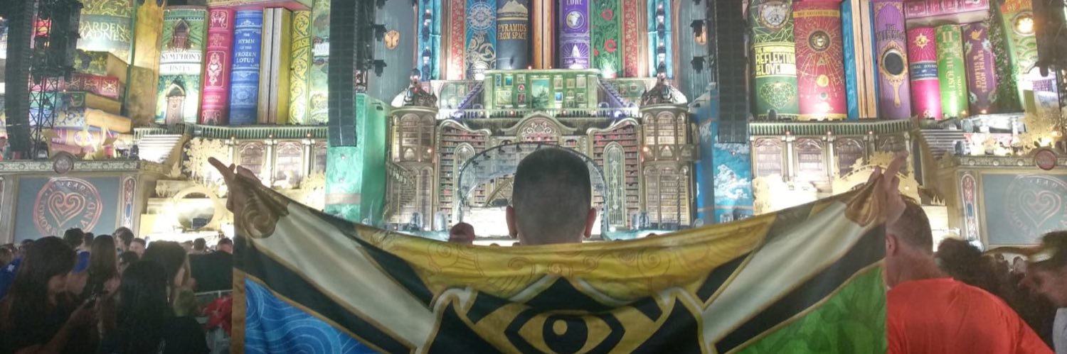iamescudero's profile banner image