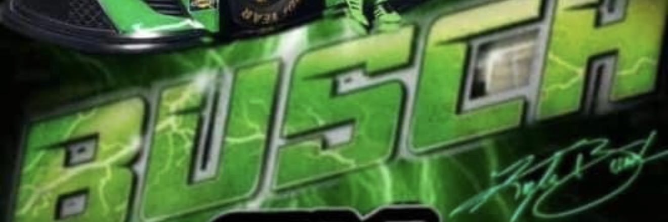 KellieShellieB's profile banner image