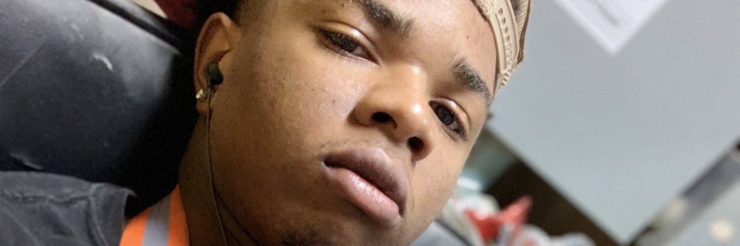 YnbcJC's profile banner image