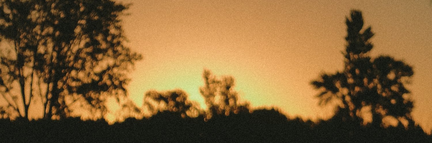 waitingfor1989's profile banner image