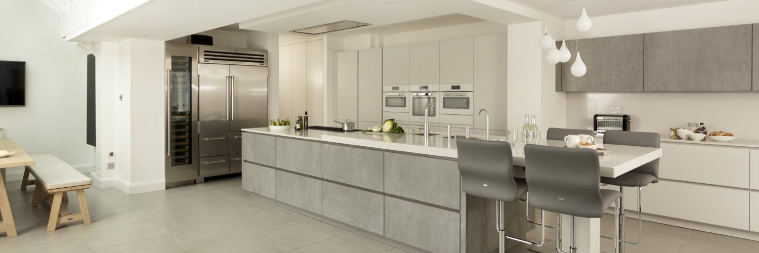 Graham Robinson banner