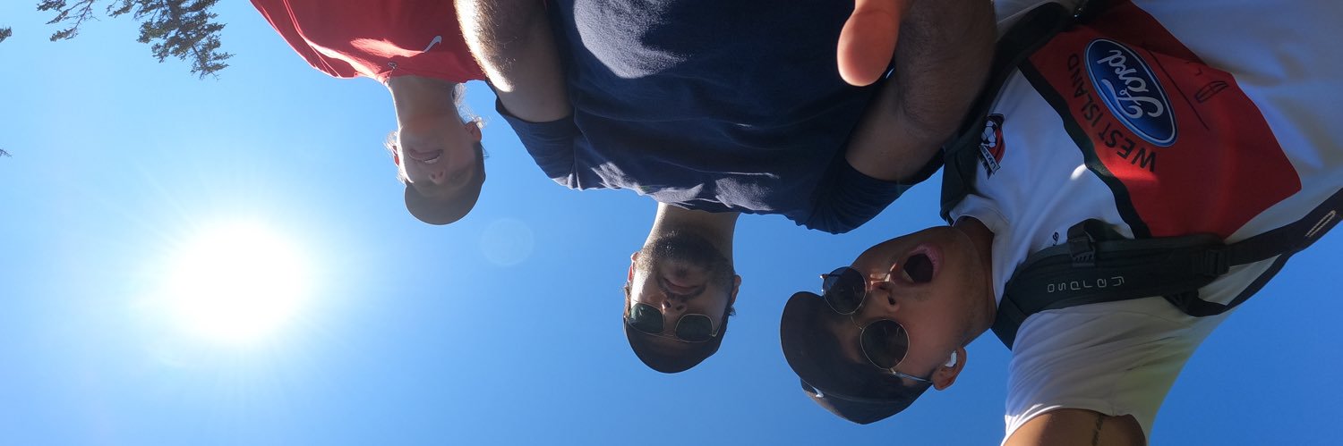 DeeKiims's profile banner image