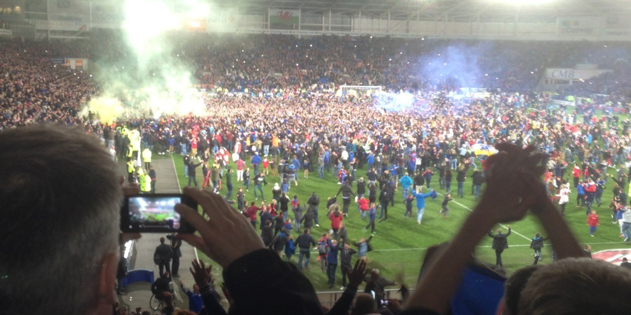 Simon Whittaker banner