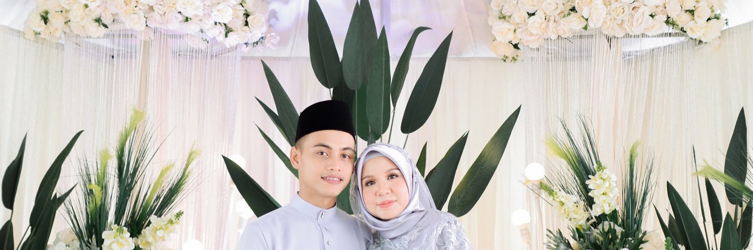 farahaina_J's profile banner image