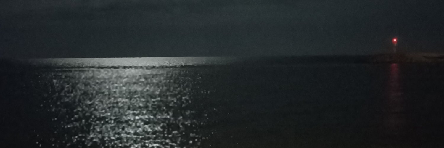 C_rm114's profile banner image