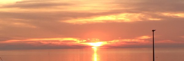 lindseylouc Profile Banner