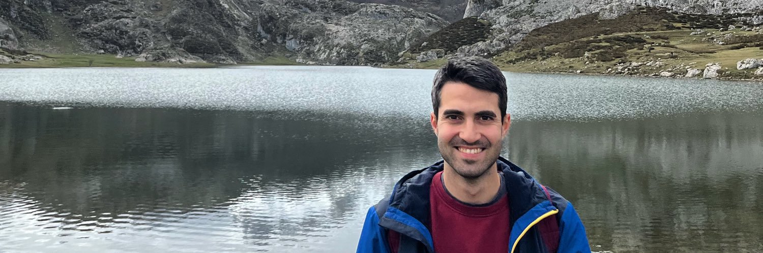 César González Mora banner