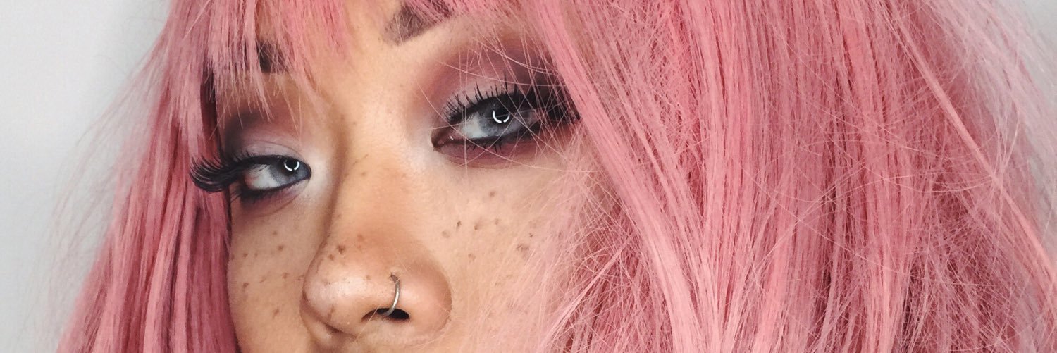 AnnaBellStyle's profile banner image