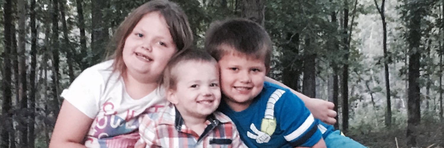 kyrasmom09's profile banner image