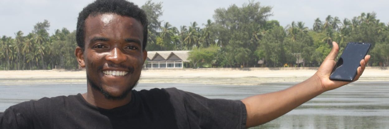 elijoshel's profile banner image