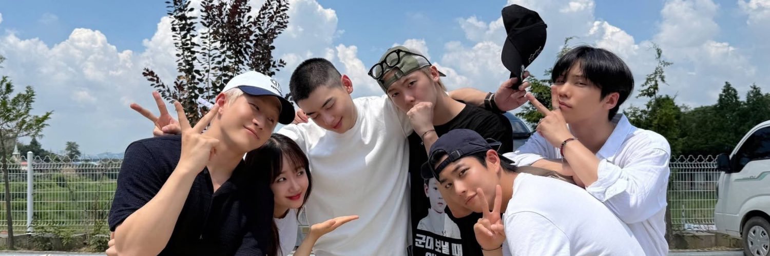 dongminieeee's profile banner image