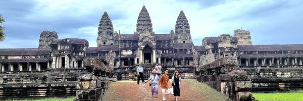 red_2b Profile Banner