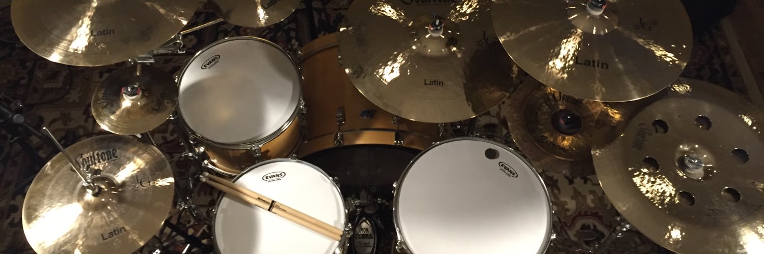 lacustomdrum's profile banner image