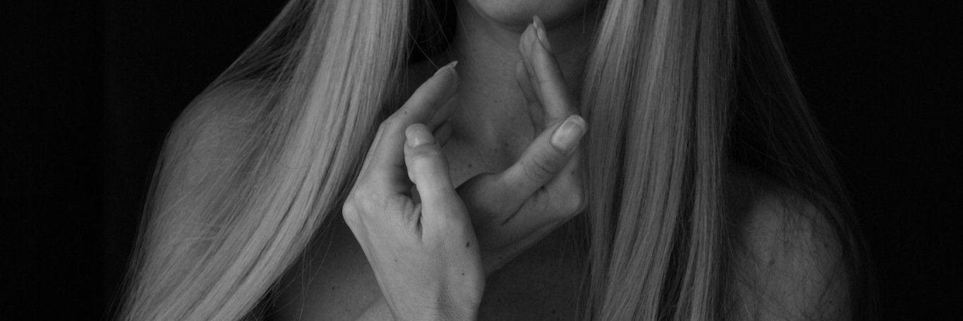 Yvonnesimona's profile banner image