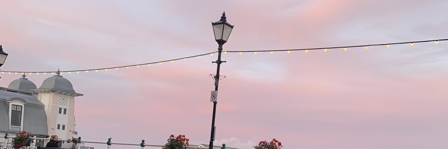HannahMarieThom's profile banner image