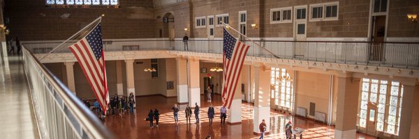 lamthuyvo Profile Banner