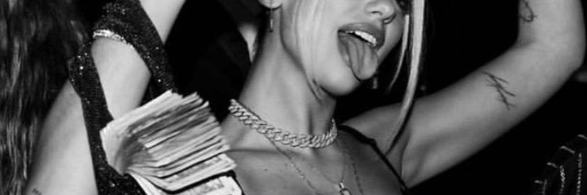 rochav_'s profile banner image