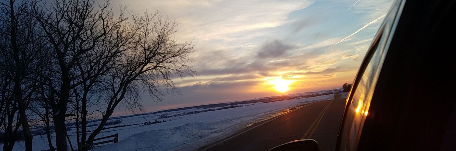 brittney_lux's profile banner image