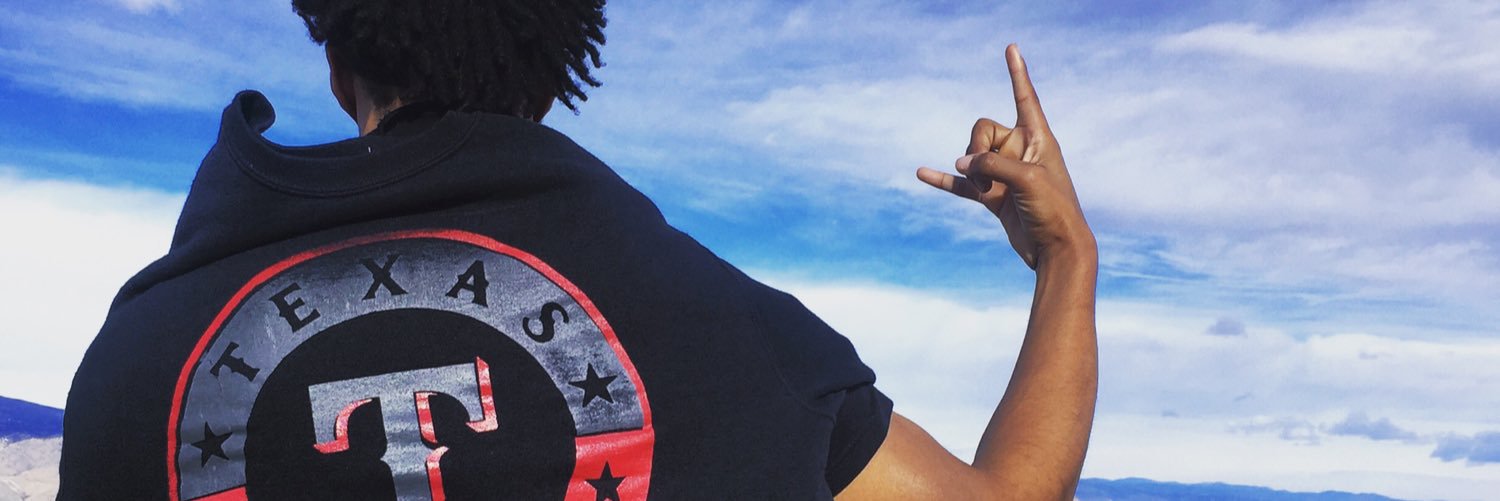 vieighties's profile banner image