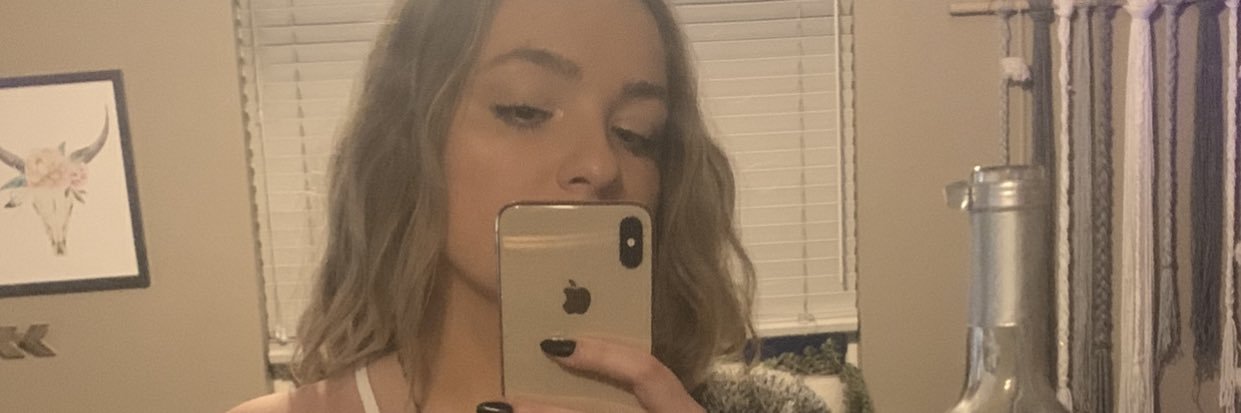 KateSavannah's profile banner image