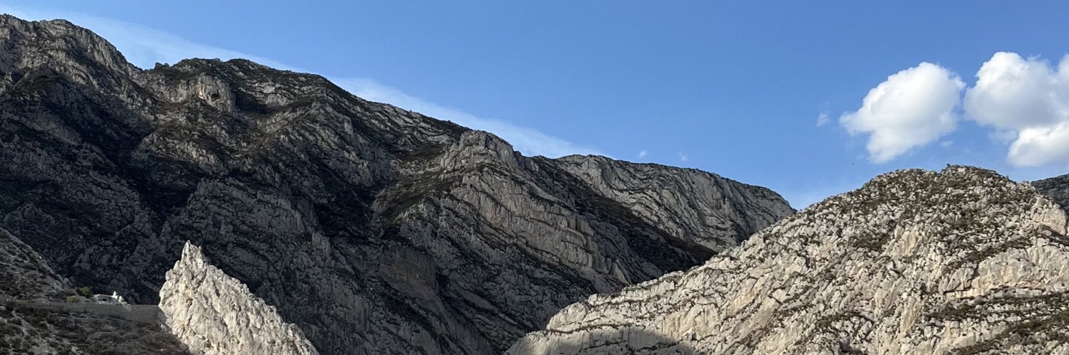 EfrxH's profile banner image