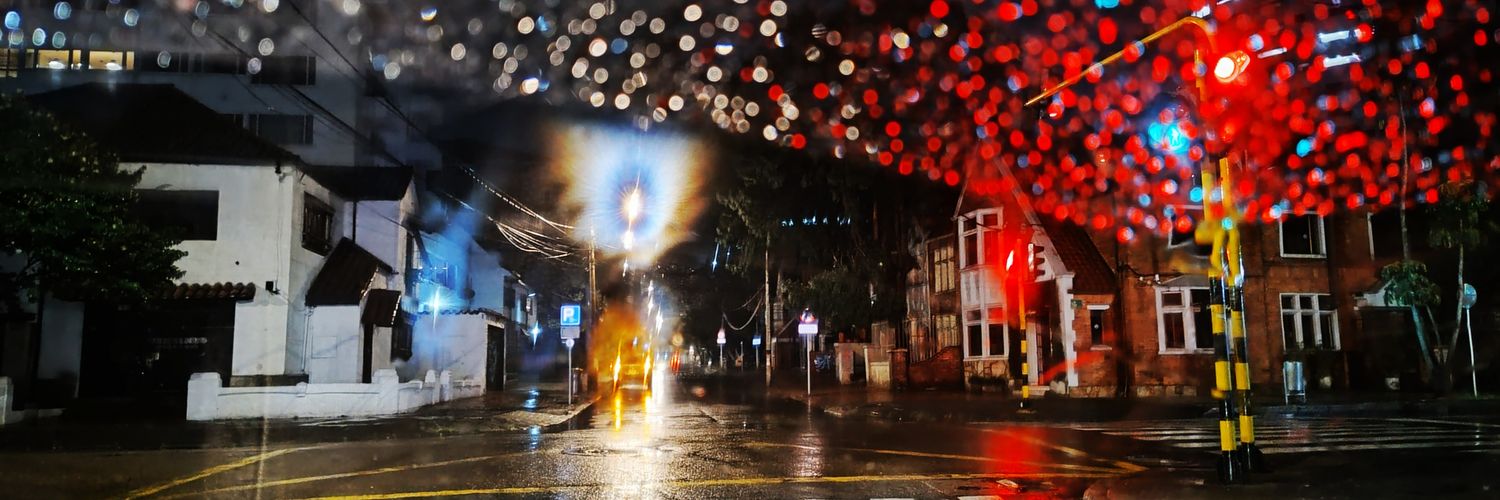 Héctor Nicolás banner