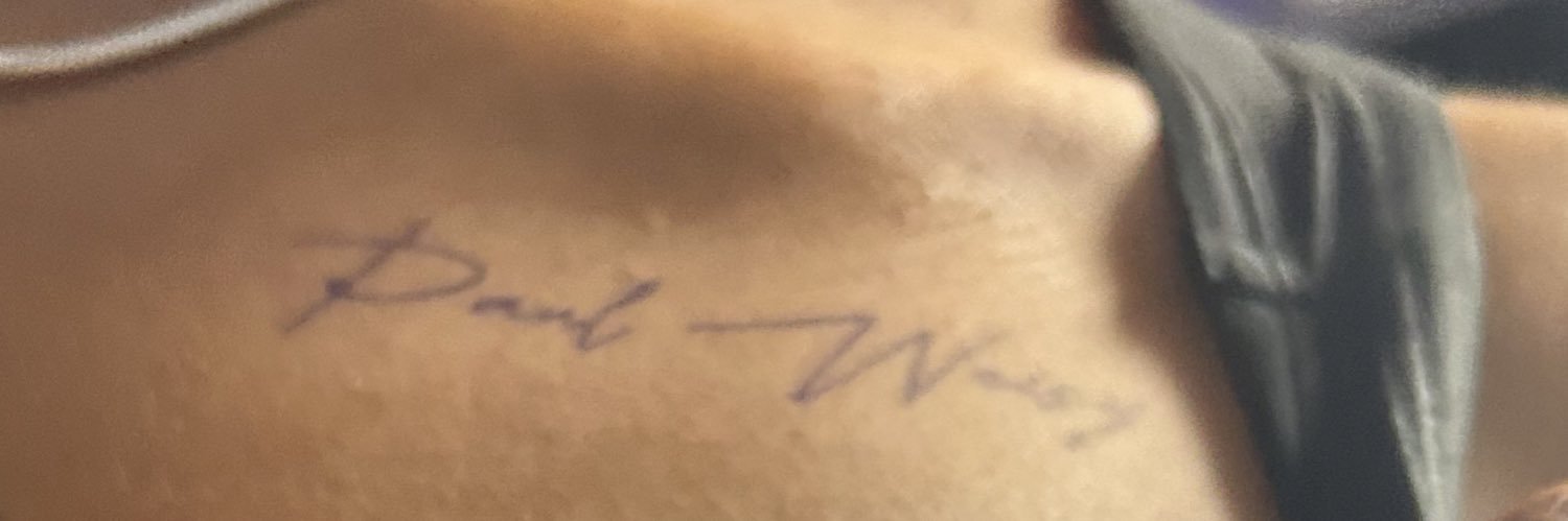 weisy13's profile banner image