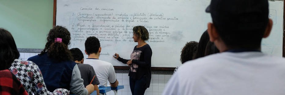 Estadão.edu banner