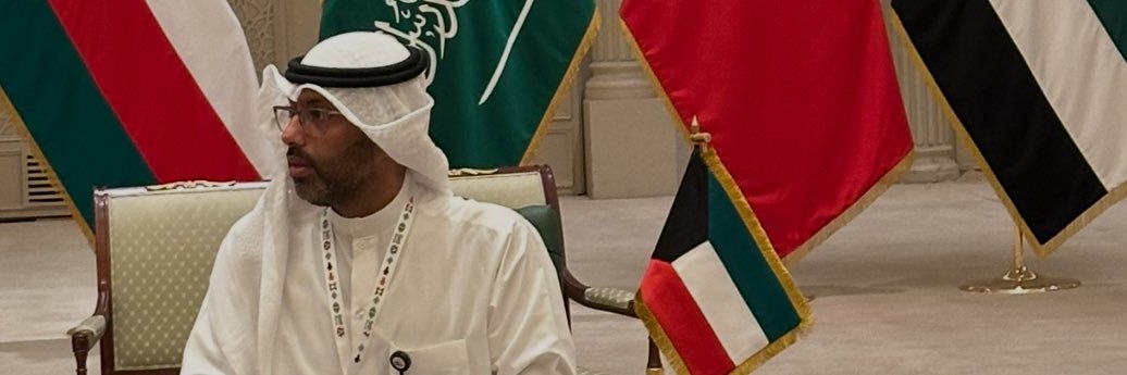 حمد بن خليفة المولي banner