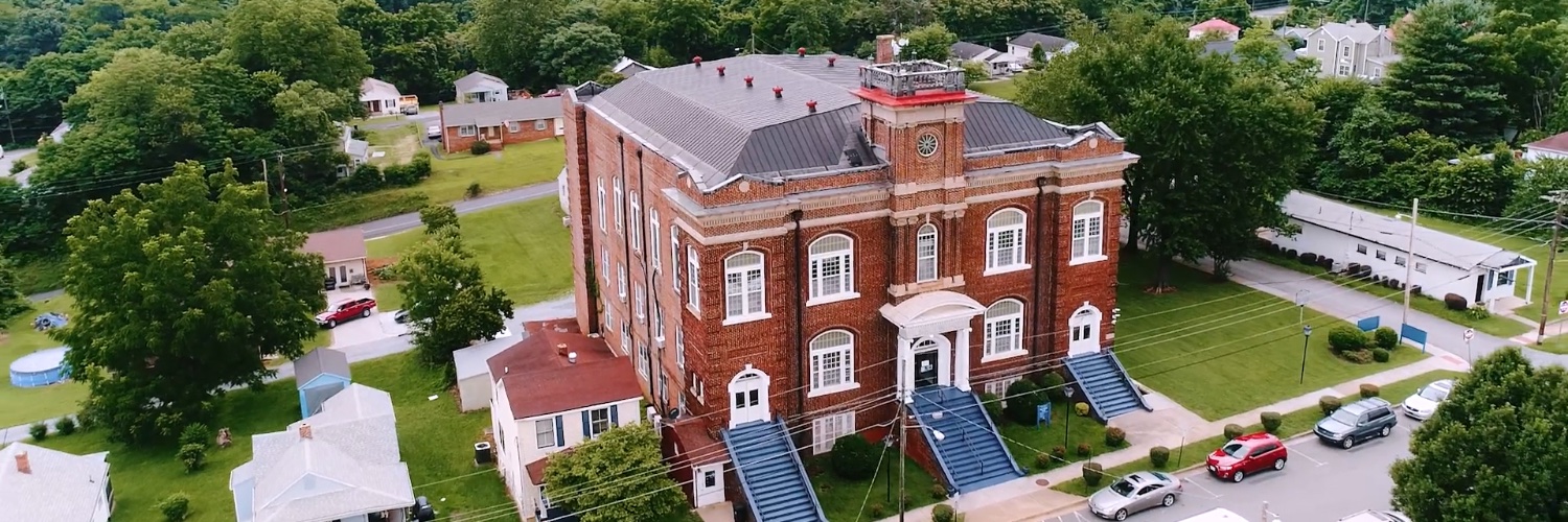 Virginia University of Lynchburg banner