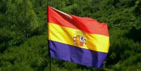 argapa💔✊❤💛💜🔻's banner