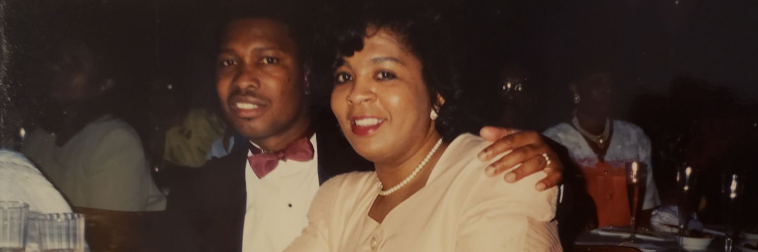 Craig M. 🕊 banner