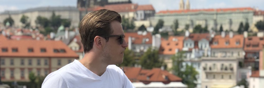Viktor Malmquist banner