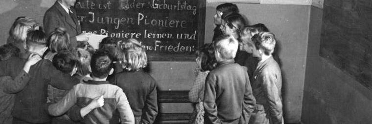Free_Teaching's profile banner image